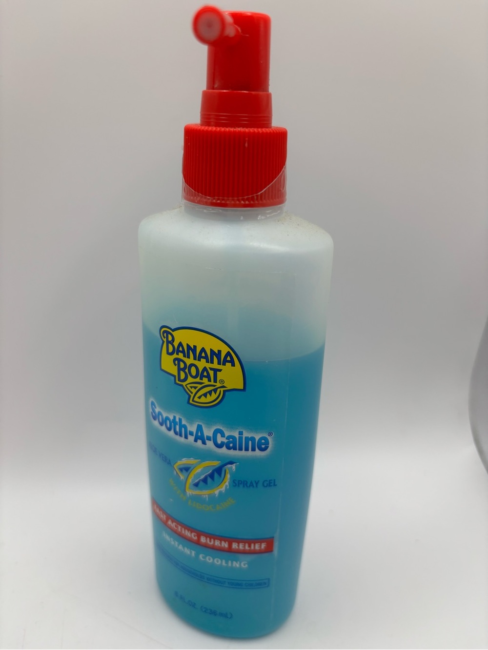 Banana Republic Sooth-A-Caine Spray Gel - Blue 8 oz Bottle Discontinued